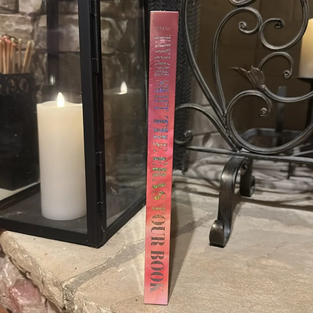 NWT Taylor Swift Eras Tour Official Book and Plastic Taylor Swift Cup - Picture 6 of 10